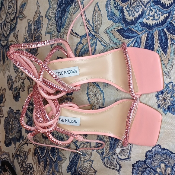Steve Madden uplift pink Rhinestone highlace up high heel New - Picture 5 of 15